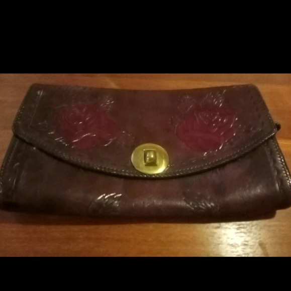 Vintage hand tooled leather clutch 1960s Hand Crafted High Quality Rare Durable - Picture 1 of 10
